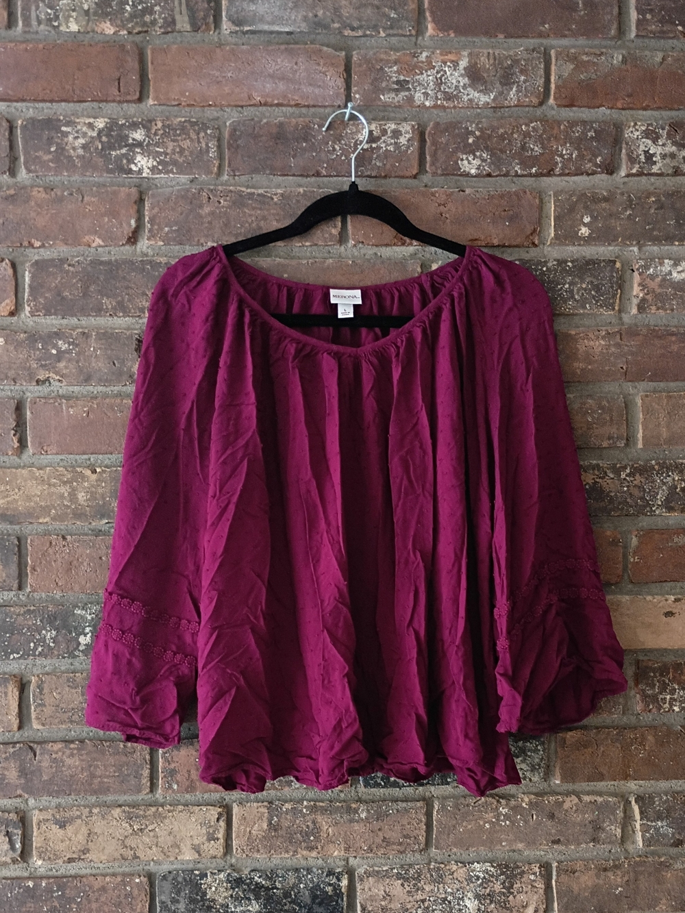 Merona Women’s Burgundy Off Shoulder Flowing Blouse Lace Trim Size Large